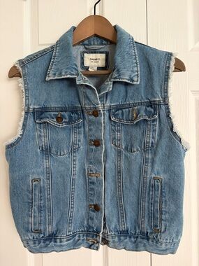 Forever 21 Light Blue Denim Sleeveless Vest